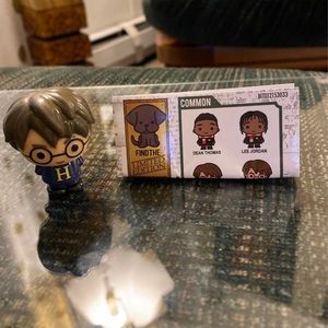 Harry Potter christmas sweater pencil topper